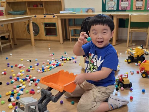 이와스 어학원 아이들의 활동 모습